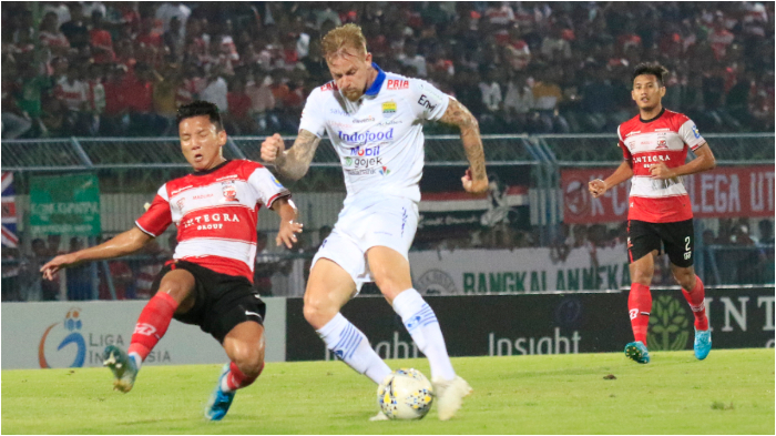 Akan Terlibat Laga Persib Bandung vs Persija Jakarta, Ini Komentar Kevin van Kippersluis.