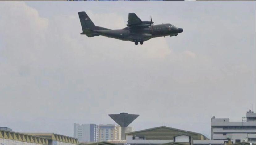pesawat-hercules-bandara-husein.jpg