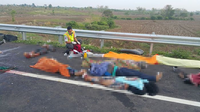 Ini Kronologis Kecelakaan Maut Tol Cipali yang Menewaskan 11 Penumpang