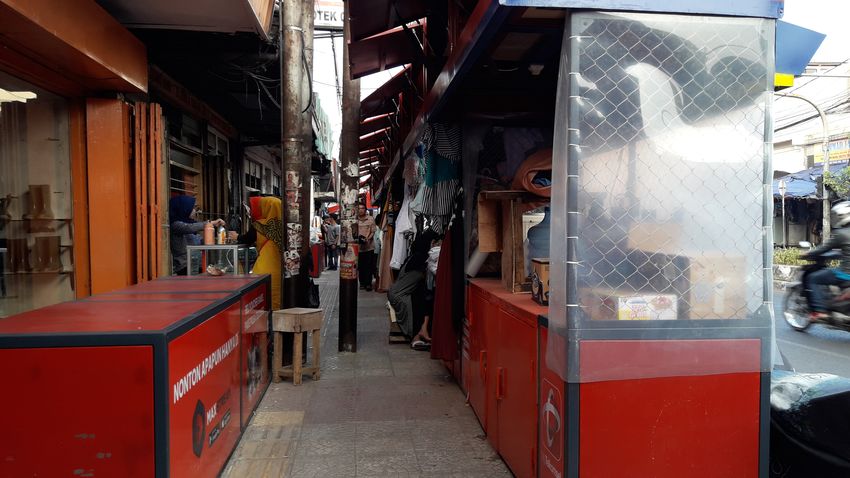Sejarah Panjang PKL Cicadas: Eksis dari Zaman Belanda Berakhir Digusur Proyek BRT
