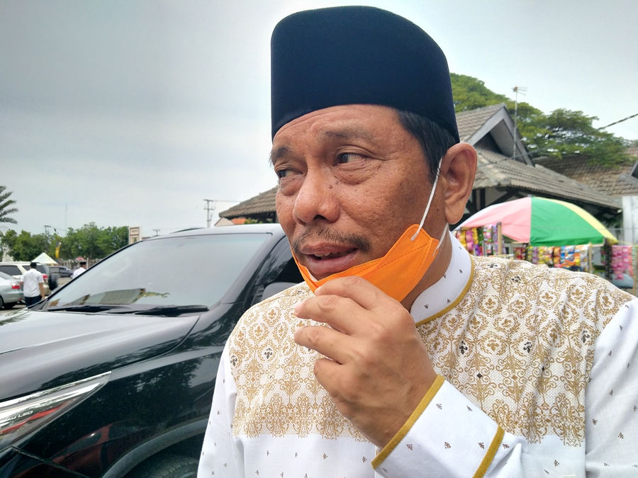 Harus Tahu, di Indramayu Masyarakat yang Tak Pakai Masker Dihukum Push Up dan KTP-El Disita