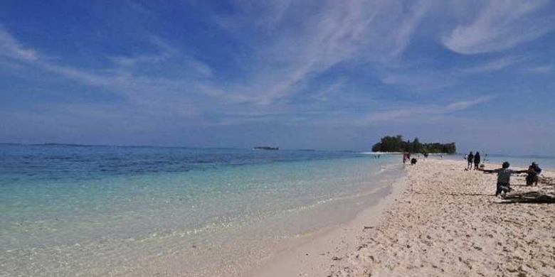 pulau-dodola-morotai_20160601_091537.jpg