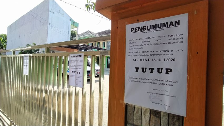 puskesmas-palabuhanratu-ditutup-dua-hari-untuk-memutus-penularan-virus-corona.jpg