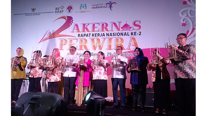 rakernas-ke-2-perkumpulan-perempuan-wirausaha-indonesia-perwira.jpg