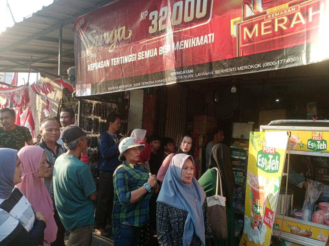 ramai-ramai-menggeruduk-tiga-kios-penjual-obat-obatan.jpg