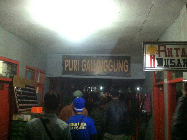 razia-kos-kosan-di-jatinangor_20150513_143539.jpg