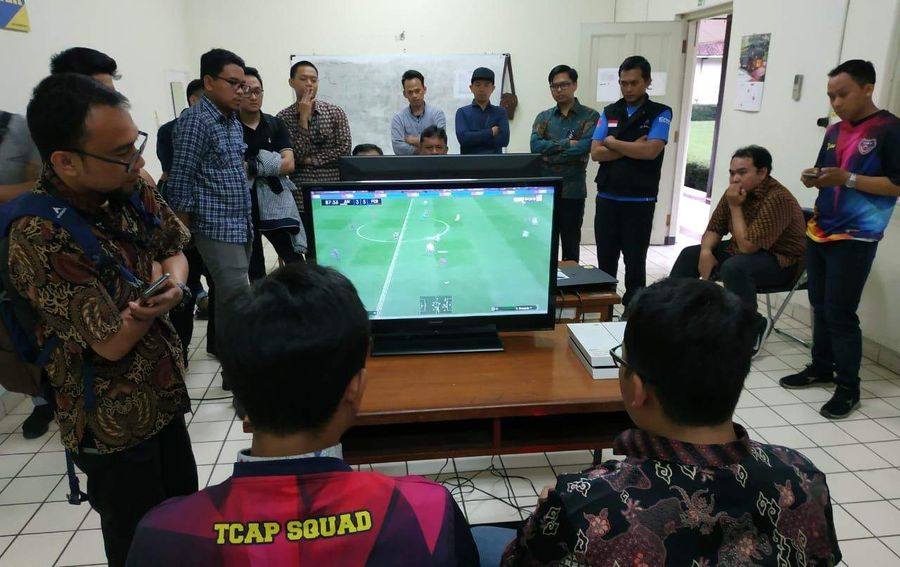 Playstation Digemari Semua Kalangan, Rental PS pun Menjamur Hingga ke Perdesaan