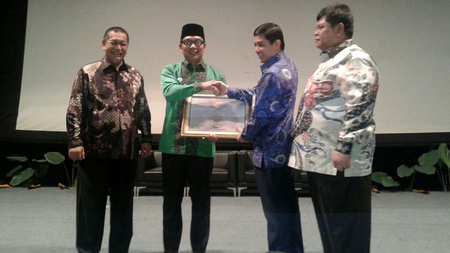 156 Rapor Pemerintah Daerah Diserahkan di Sabuga