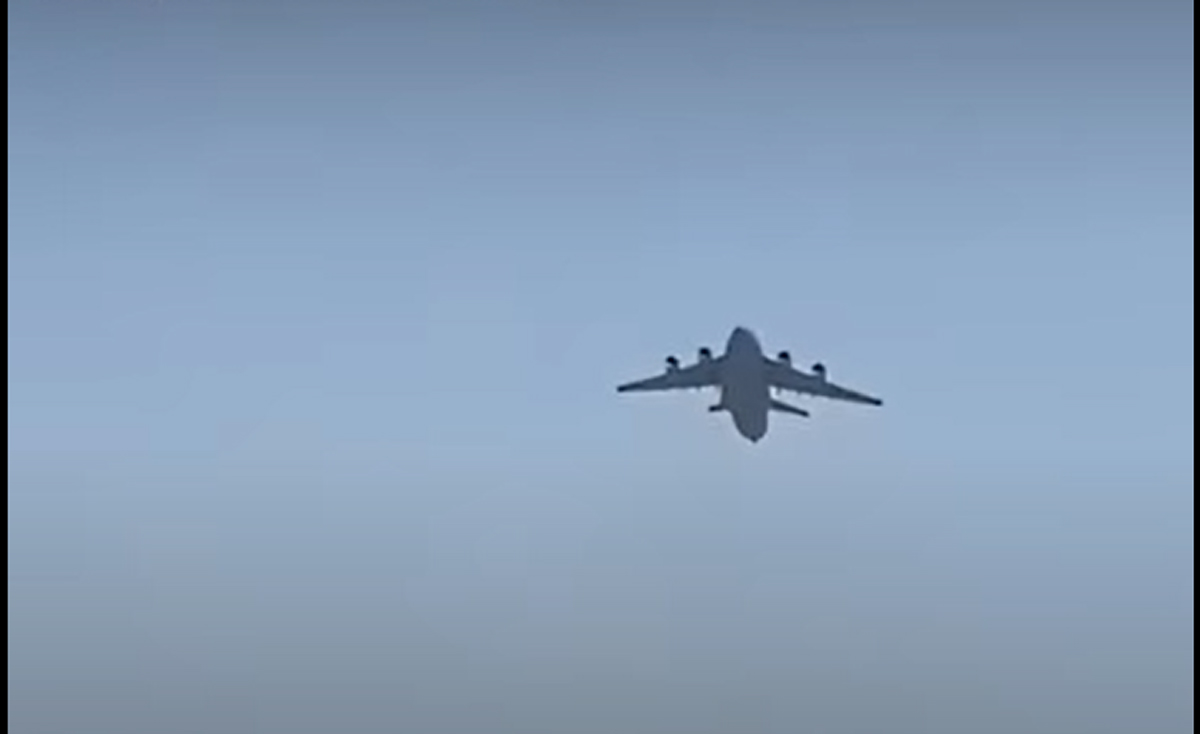 3 Warga Afghanistan Nekat Berpegangan ke Roda Pesawat Demi Tinggalkan Kabul, Jatuh dari Ketinggian