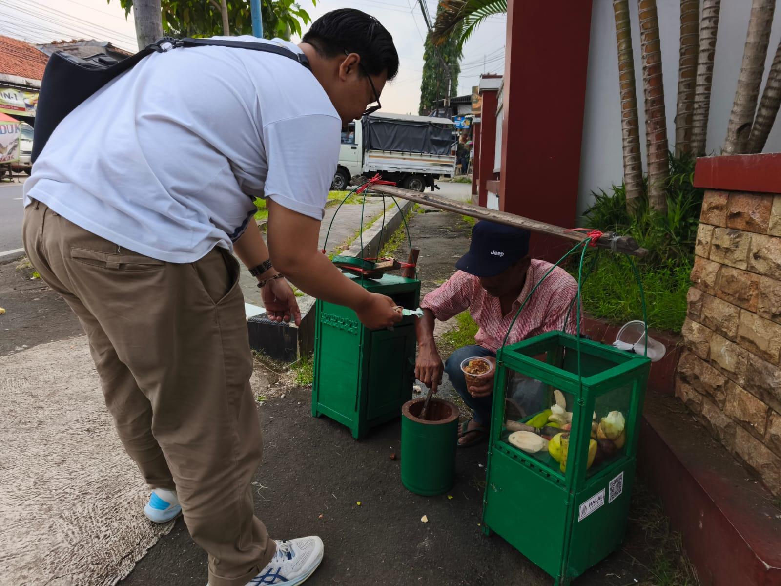 rujak-bebek-mang-iman.jpg