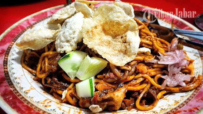 Nikmatnya Mi Aceh Sigli Jaya, Mi-nya Tak Putus Saat Diseruput