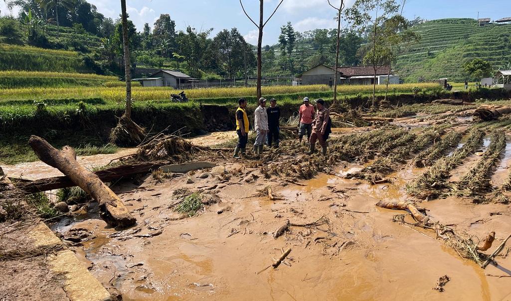 Banjir Bandang di Cipeteuy Sukabumi Rusak 4,38 Hektare Sawah, Petani Hadapi Gagal Panen