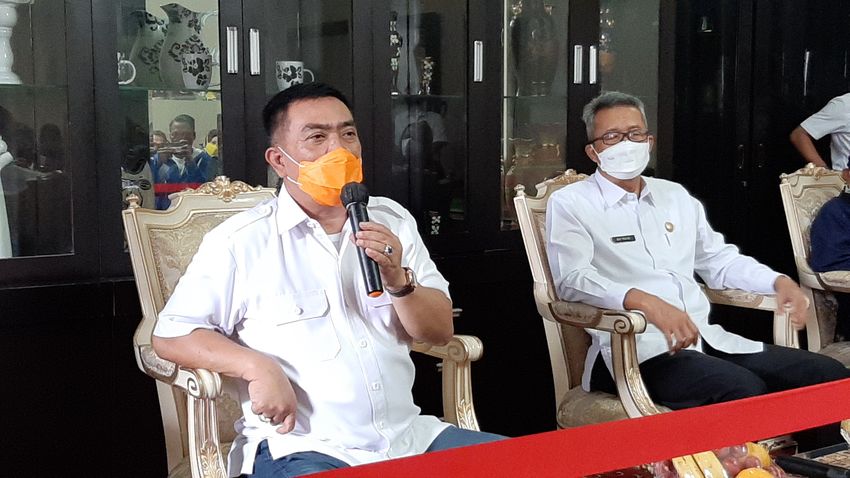 sebelum-positif-covid-19-wali-kota-cirebon-nasrudin-azis-merasakan-firasat-seperti-ini.jpg