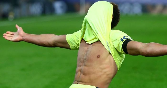 selebrasi-pemain-newcastel-united-joelinton.jpg