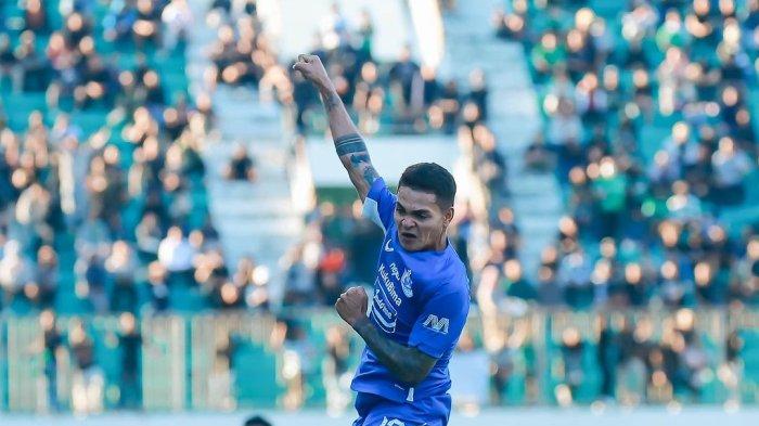 selebrasi-winger-psis-semarang-gali-freitas.jpg