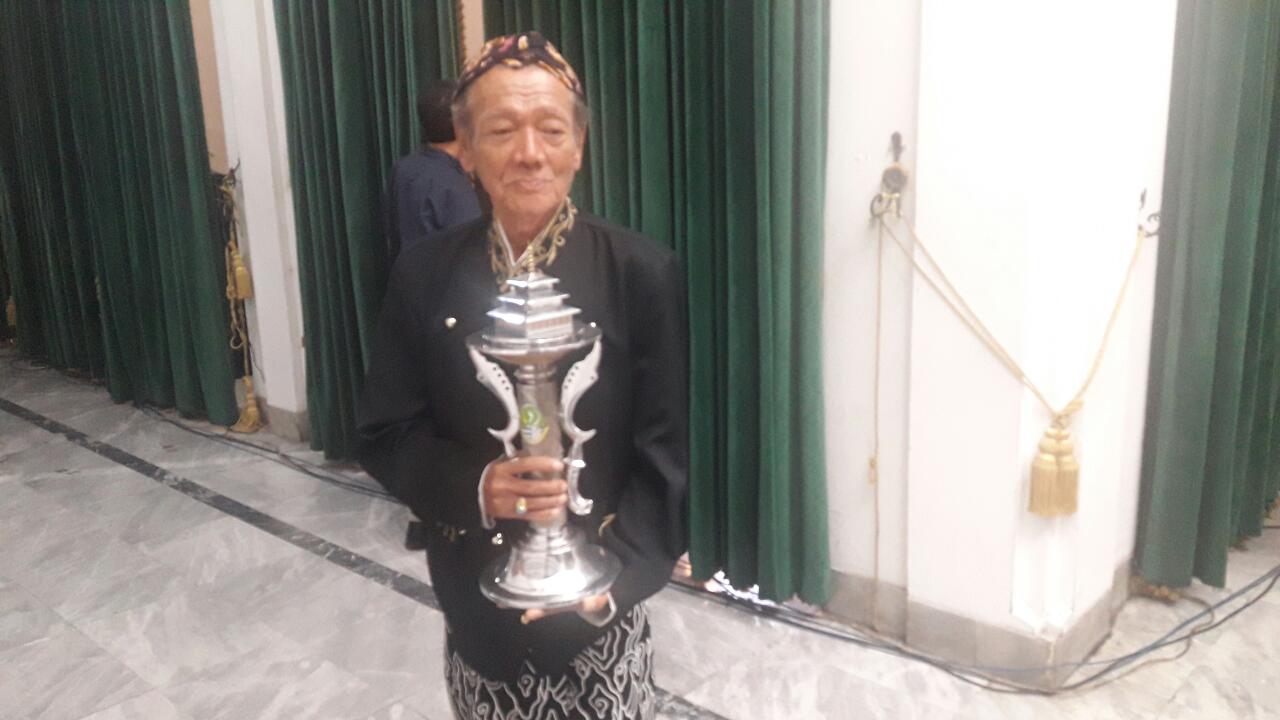 Maestro Tarling Cirebon Djana Partanain Harap Perhatian Lebih dari Pemerintah untuk Kesenian Tarling
