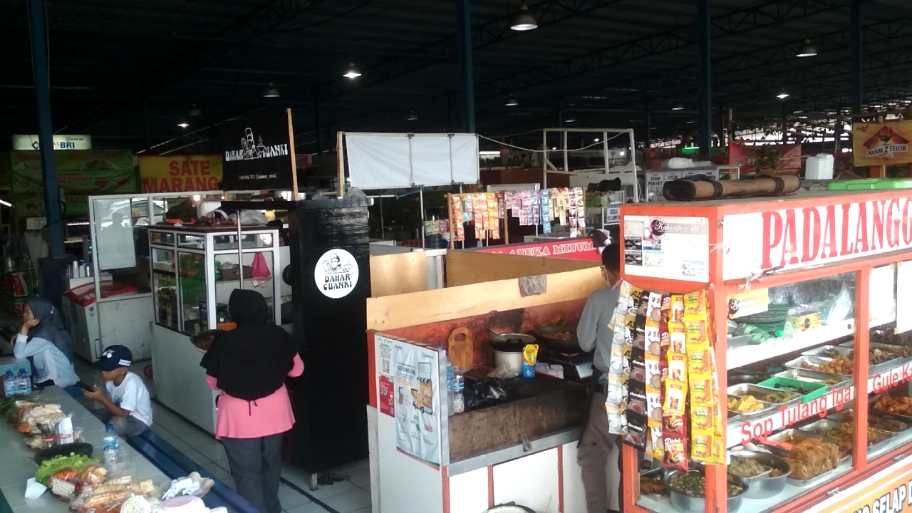 Bulan Ramadan, Sentra Makanan Pasar Panorama Lembang Tetap Buka di Siang Hari