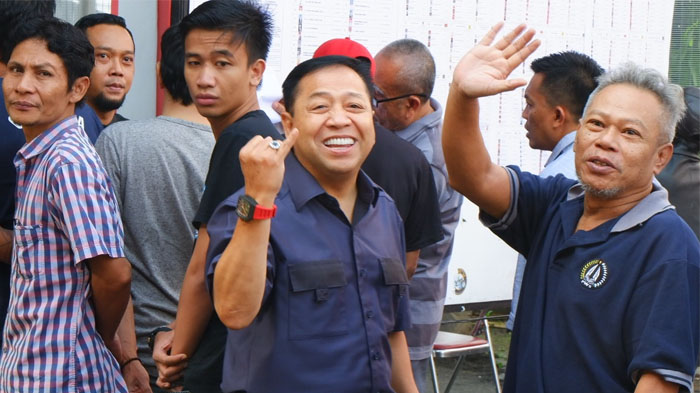 setya-novanto-nyoblos.jpg