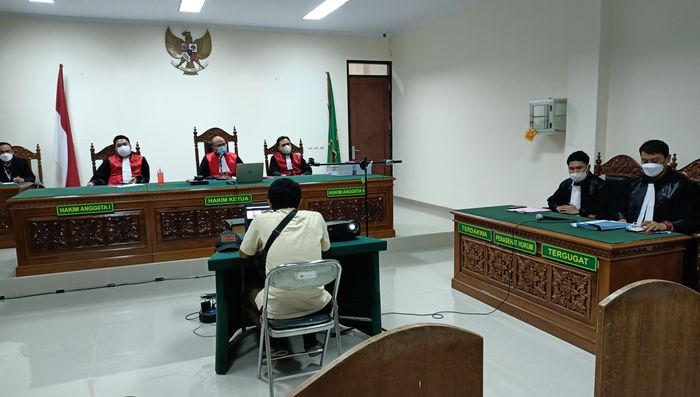 sidang-kasus-bentrok-petani-di-indramayu.jpg