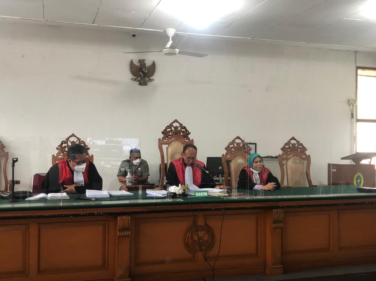 sidang-putusan-3-nov.jpg