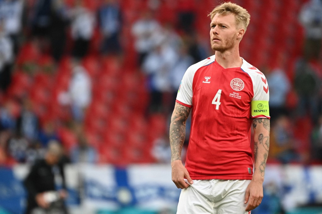 simon-kjaer-kapten-timnas-denmark-di-euro-2020-872021.jpg