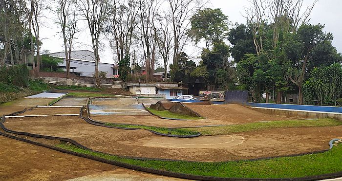 RC Mobil Semakin Ramai di Bandung Sejak Sirkuit Abadi di Jalan Setiabudi Dibangun