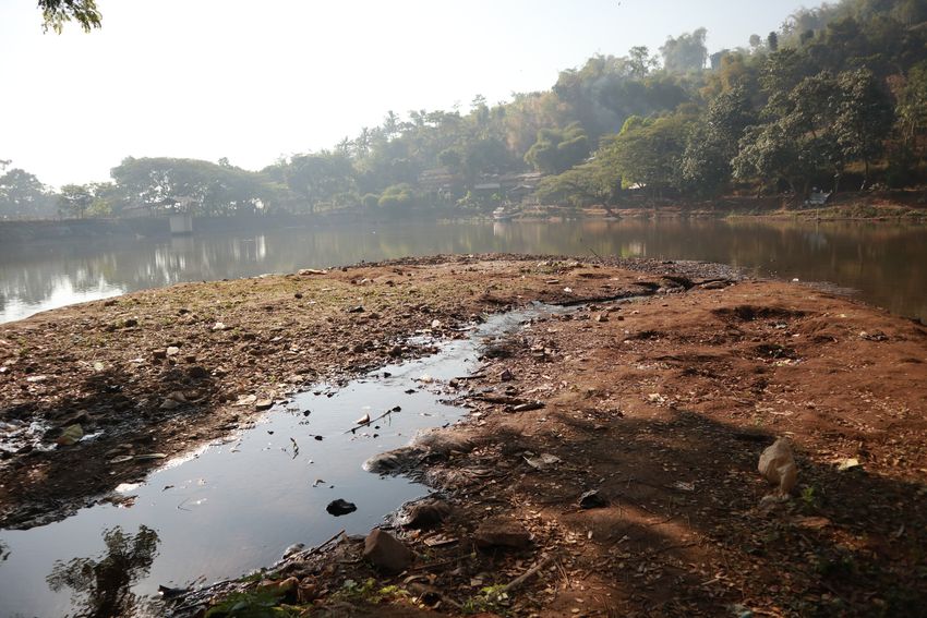 Di Musim Kemarau Saat Ini Situ Sipatahunan Jadi Andalan Warga untuk Memperoleh Air Bersih