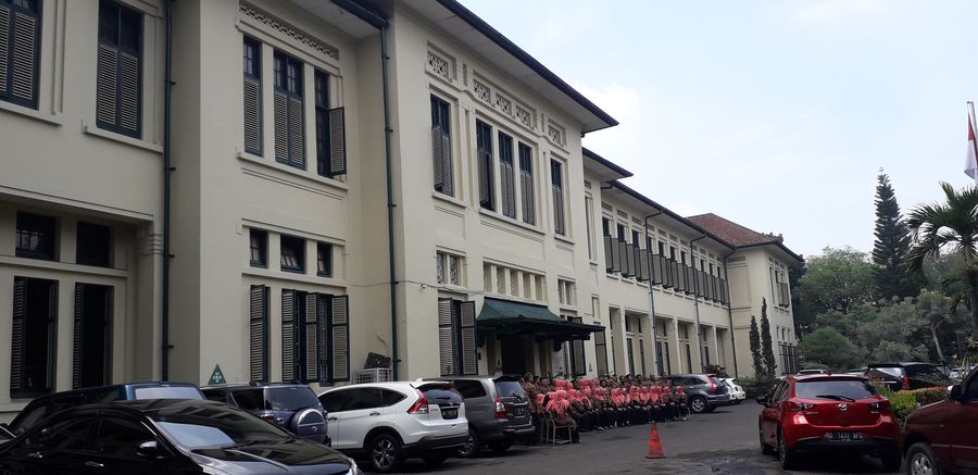 sman-5-bandung.jpg