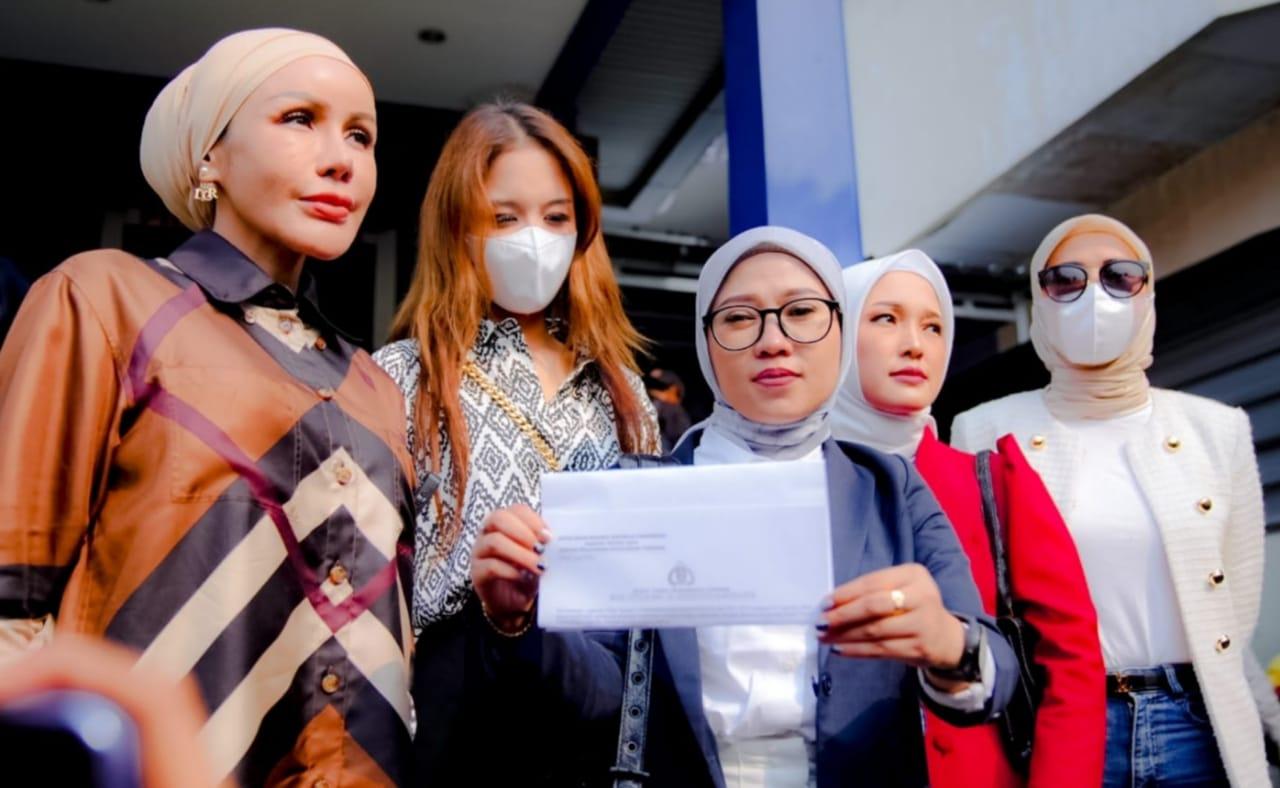 Finalis Miss Universe Indonesia Dibentak Saat Body Cheking karena Tutupi Dada, Dibilang Tak Bangga