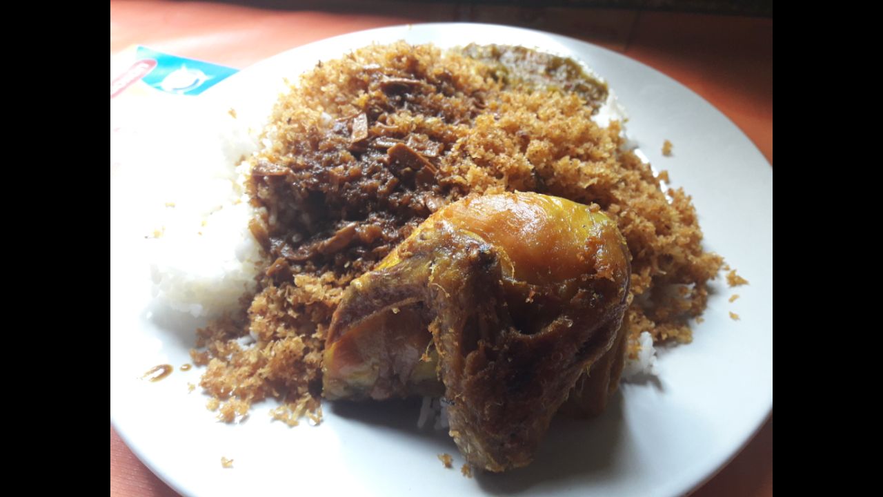 Mau Sarapan Enak, Harganya Murah, dan Mengenyangkan di Kota Bandung? Nih Informasinya