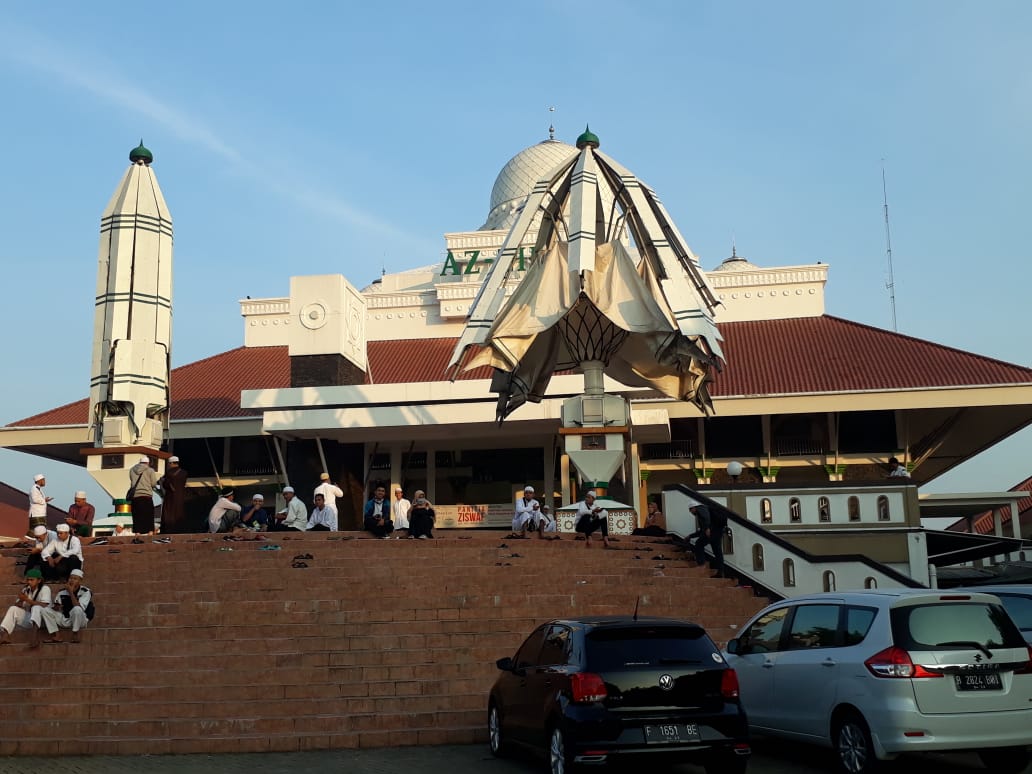 suasana-masjid-az-zikra-sentul.jpg