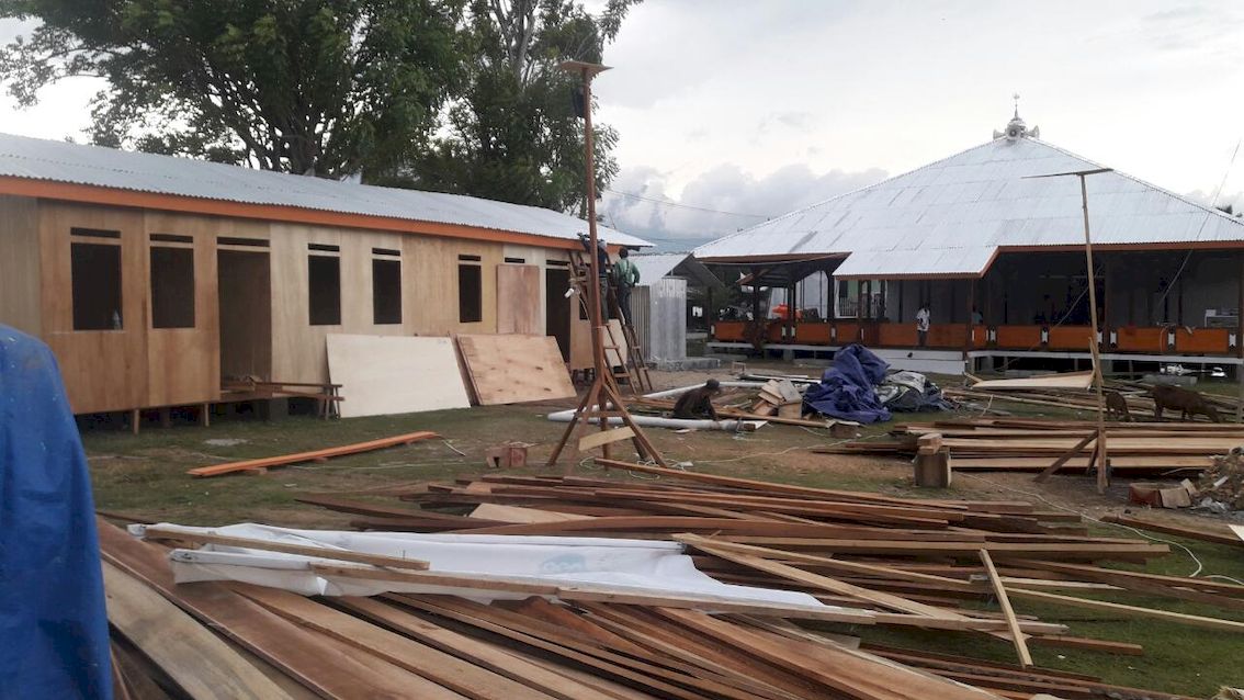 Melihat Lebih Dekat Hunian Terpadu Korban Gempa Palu, Relawan Pasok Air, Warga Memasak Sendiri