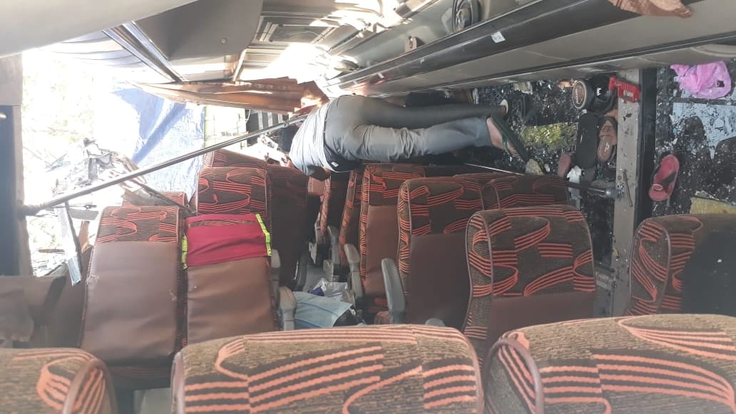 tabrakan-maut-di-tol-cipali-km-150300-libatkan-tiga-mobil-empat-orang-tewas.jpg