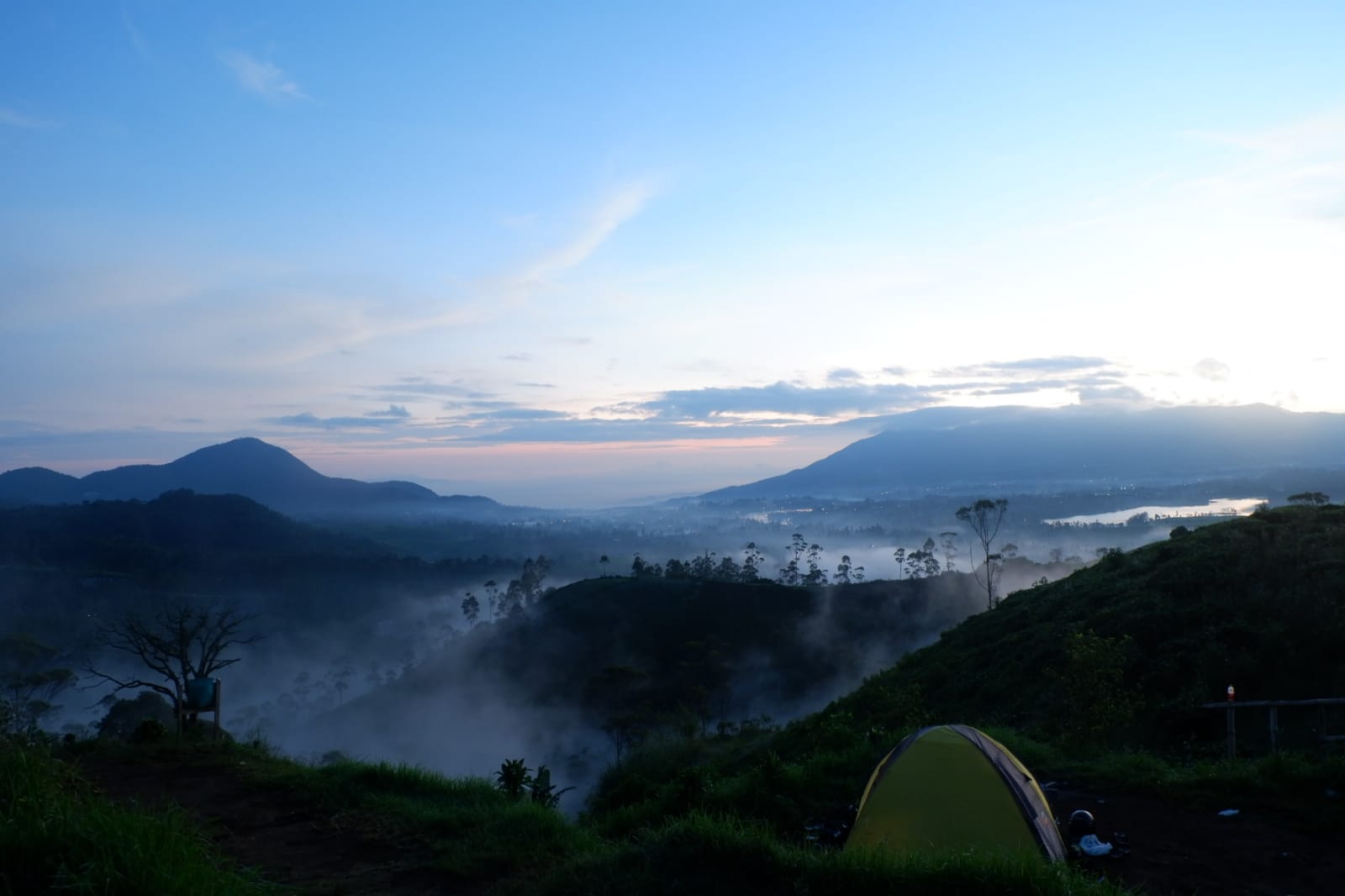 Kemping di Taman Langit Pangalengan, Begini Pemandangan Alam saat Sore, Pagi dan Malam - taman-langit-pangalengan.jpg