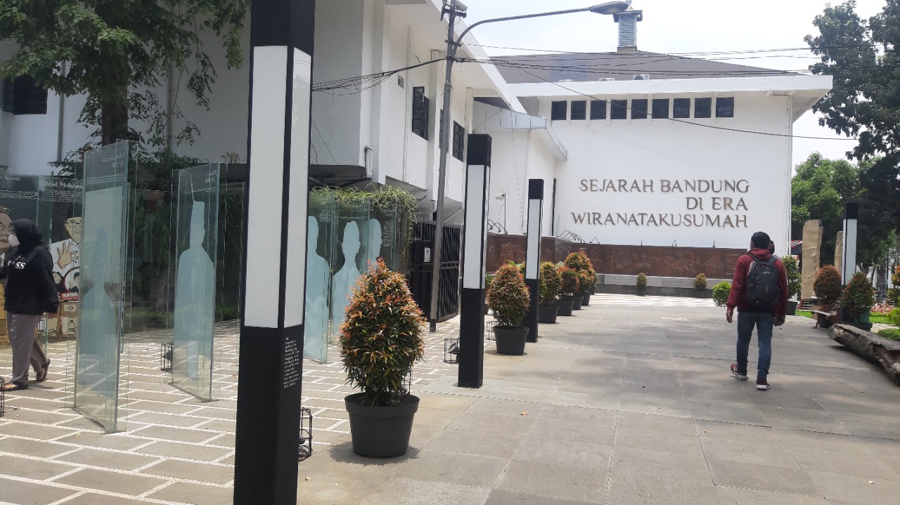 taman-sejarah-kota-bandung.jpg
