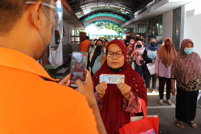 Kabar Baik, Warga Indramayu Kembali Dapat BST Program Sembako: