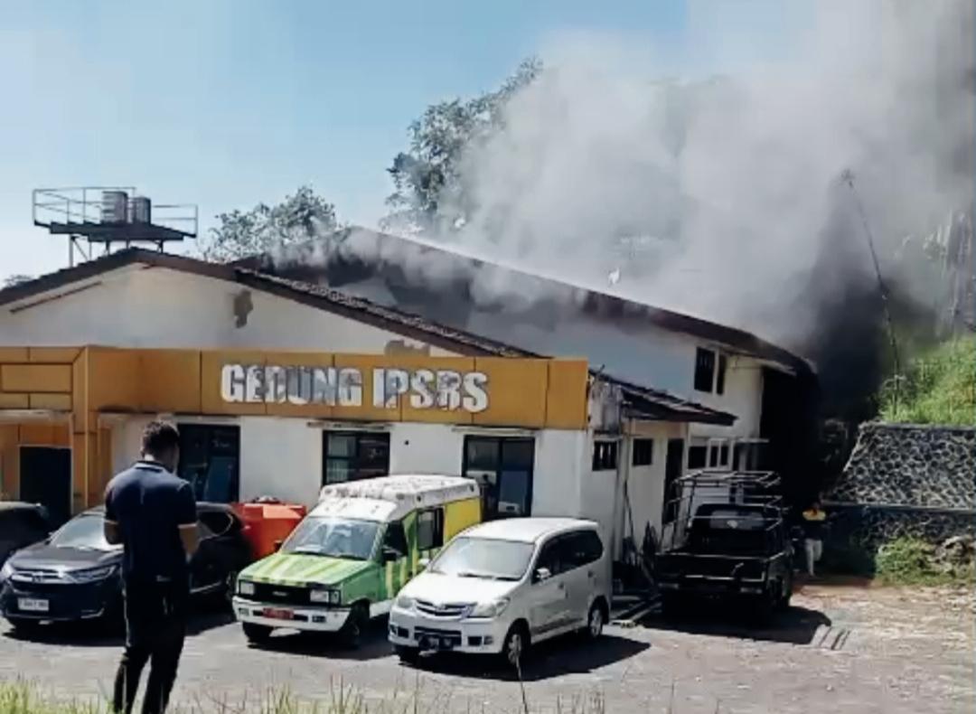 Kebakaran di RSUD Sekarwangi Cibadak Sukabumi, Api Diduga Dipicu Pantulan Sinar Matahari - Tribunjabar.id