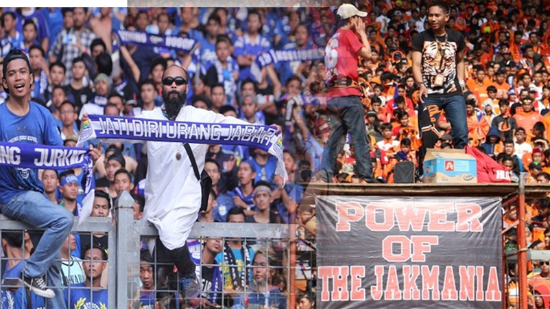 TERPOPULER: Persija Ingin Bobotoh Tak Nonton di Stadion Hingga Perubahan Jadwal Persija Vs Persib