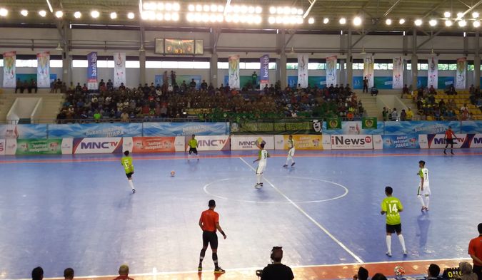 tim-futsal-jatim-dan-sumut-pon_20160918_145830.jpg