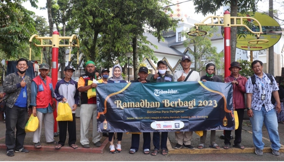 Jelang Lebaran, Tribun Jabar Berbagi untuk Pengecer Koran