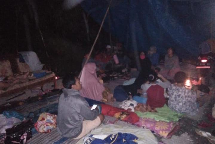 unjukrasa-dirikan-tenda-di-purwakarta.jpg