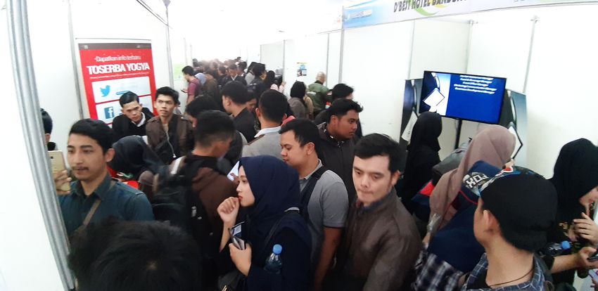 warga-bandung-berharap-kartu-prakerja-segera-direalisasikan.jpg