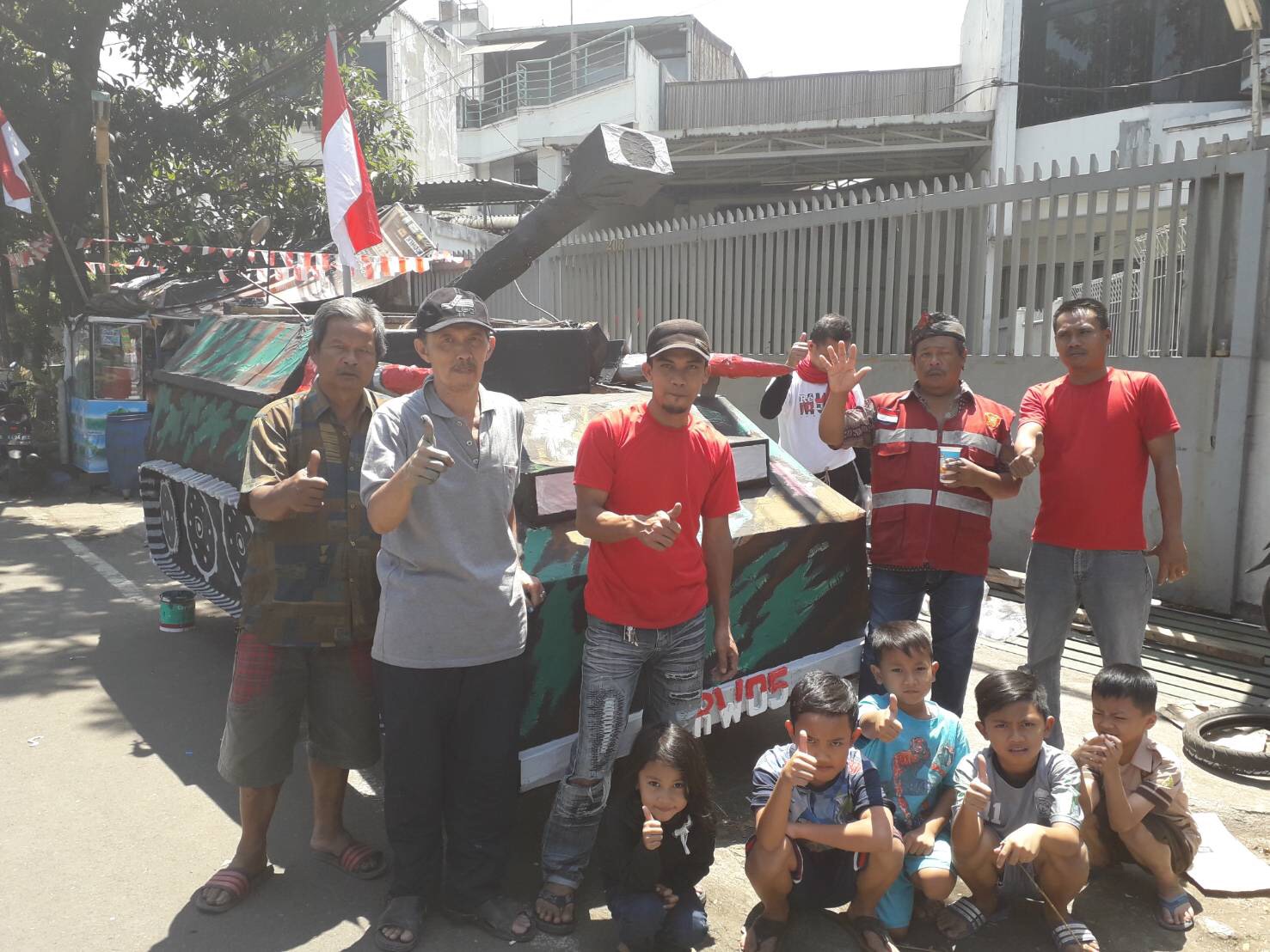 Warga Kampung Tanjung Bandung Sulap Triseda jadi Miniatur Tank Berbahan Limbah