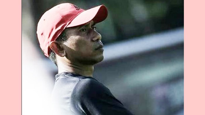 widodo-cahyono-putro-pelatih-bali-united.jpg