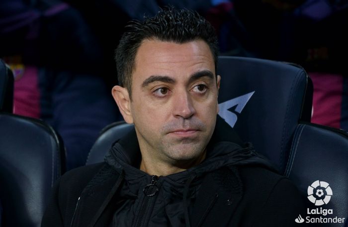 xavi-hernandez-pelatih-baru-barcelina.jpg