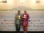 1-Direksi-bank-bjb-Raih-Predikat-Top-100-Outstanding-Women-Recognition-2023.jpg