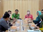 1-Kemenkumham-Jabar-Fasilitasi-Harmonisasi-Raperda-Penyelenggaraan.jpg