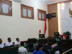 14-pelanggar333.jpg