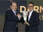 1Hattrick-Dirut-PLN-Darmawan-Prasodjo-Kembali-Dinobatkan-Jadi-CEO-Of-The-Year-2024.jpg
