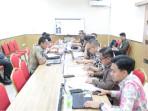 1Kemenkum-Jabar-Soroti-Sanksi-Bagi-Pekerja-dalam-Raperbup-Jaminan-Sosial-Sukabumi.jpg